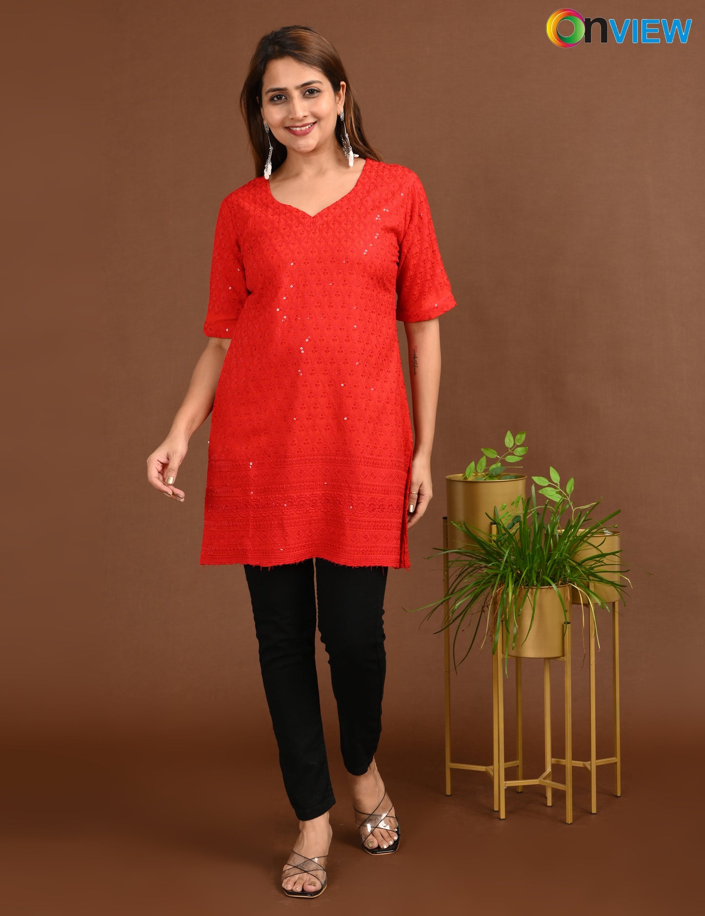 ONVIEW | 1665 | CHIKANKARI SHORT TOP