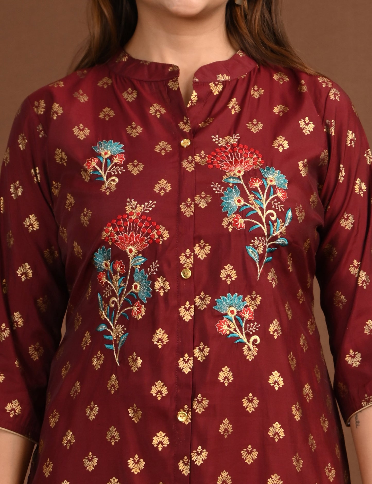 ONVIEW | 1674 | SILK A LINE SIDE OPEN WITH EMBROIDERY