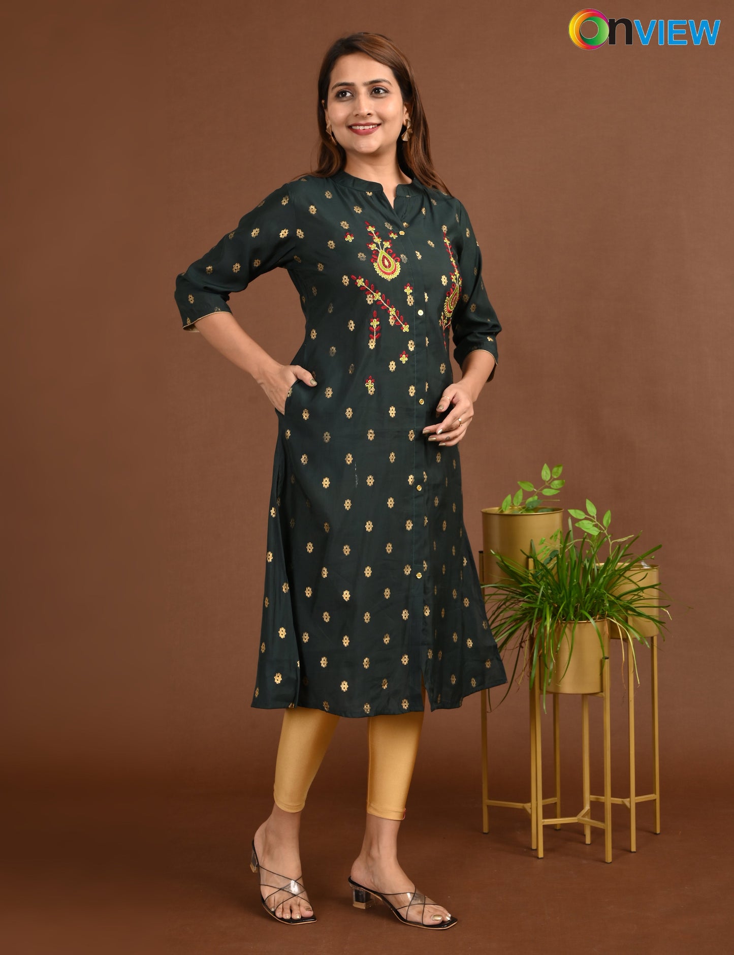 ONVIEW | 1758 | SILK A LINE SIDE OPEN WITH EMBROIDERY